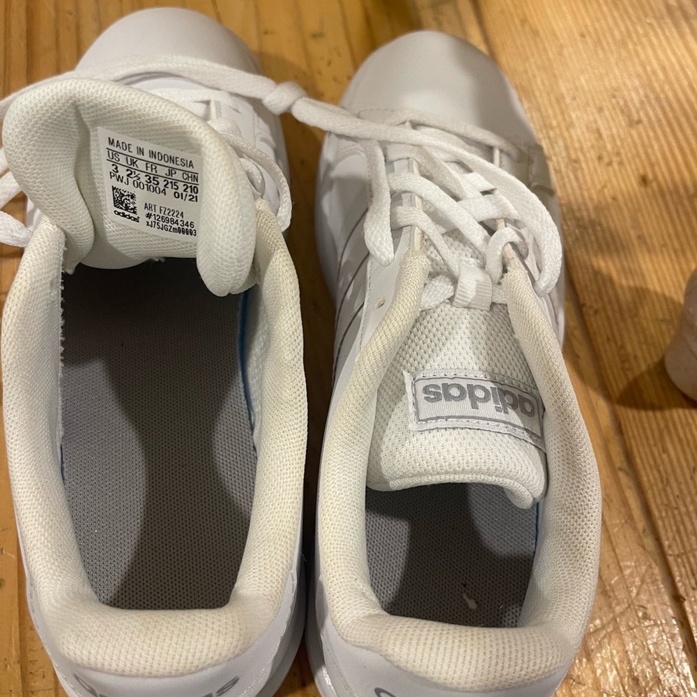 Kids adidas sneakers